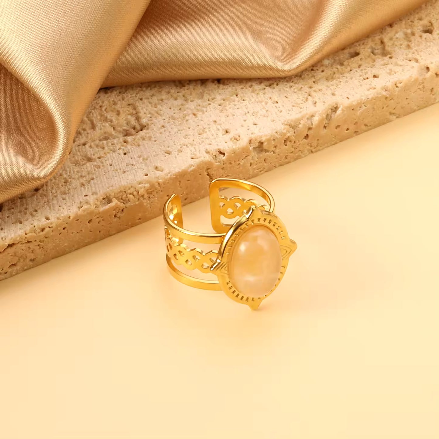 "GULDA" HevGin Ring